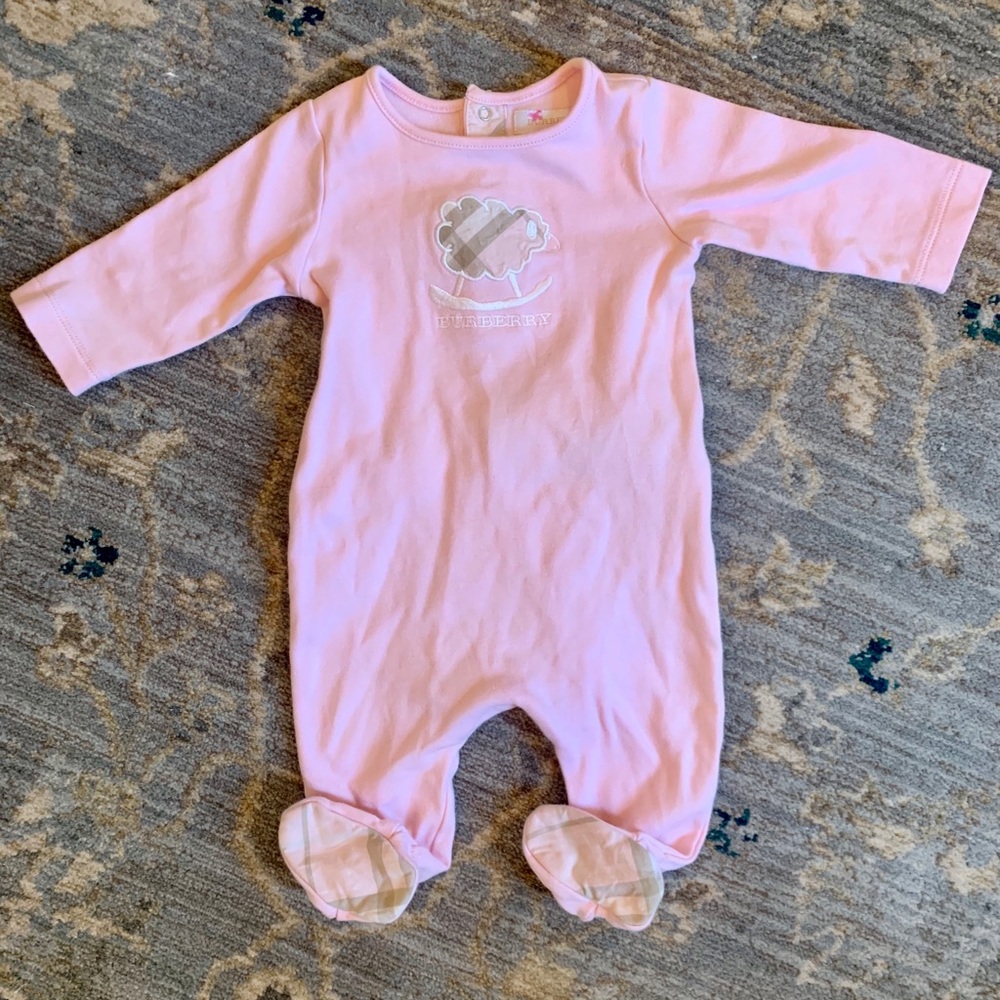 Burberry Baby Girl One piece pajamas size 1m